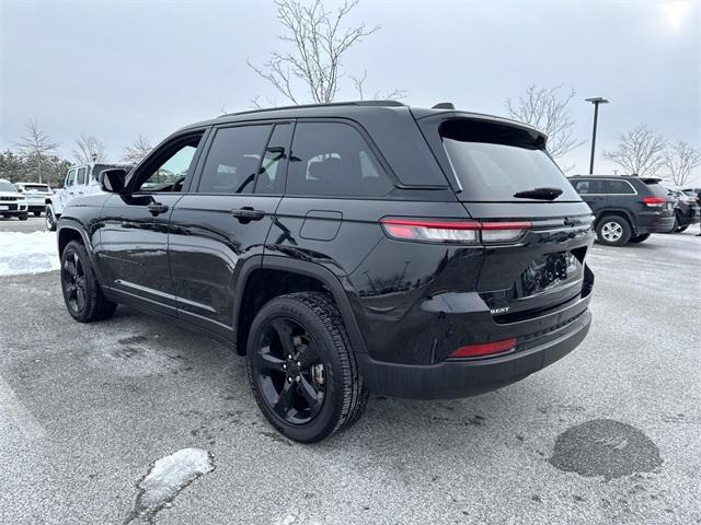 used 2023 Jeep Grand Cherokee car, priced at $35,589