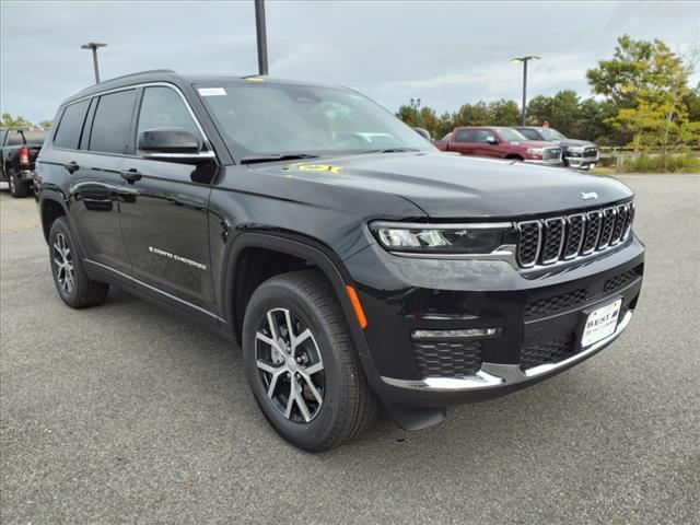 new 2024 Jeep Grand Cherokee L car, priced at $41,567