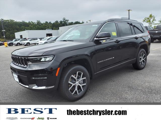 new 2024 Jeep Grand Cherokee L car, priced at $42,743