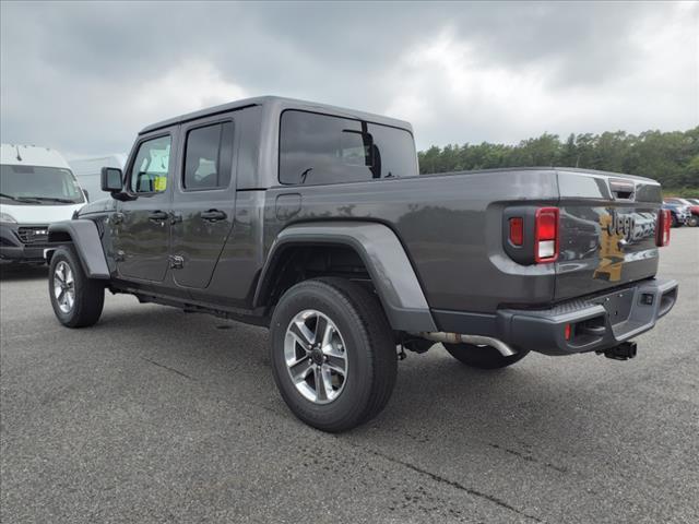 new 2024 Jeep Gladiator car, priced at $46,155