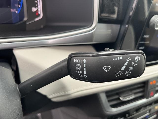 new 2025 Volkswagen Taos car, priced at $36,350