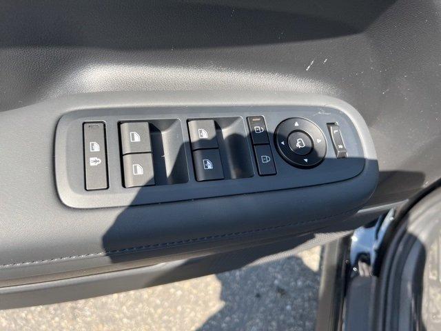 new 2025 Hyundai SANTA FE HEV car, priced at $47,000