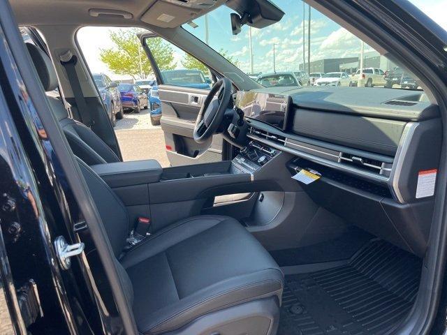 new 2025 Hyundai SANTA FE HEV car, priced at $47,000