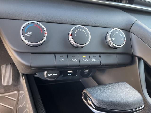 new 2026 Hyundai Elantra car, priced at $25,035