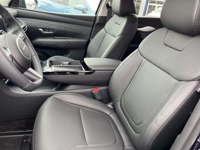 new 2026 Hyundai TUCSON Hybrid car, priced at $37,285