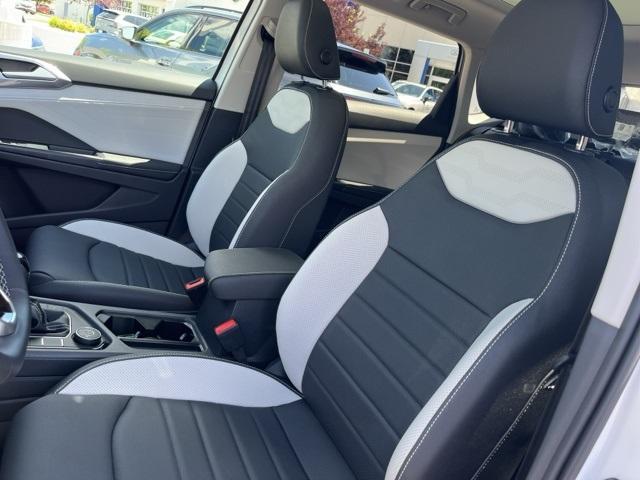 new 2025 Volkswagen Taos car, priced at $35,500