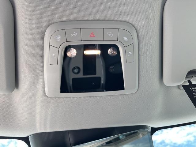 new 2025 Volvo EX90 car, priced at $80,000