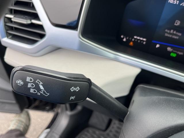 new 2025 Volkswagen Taos car, priced at $32,500