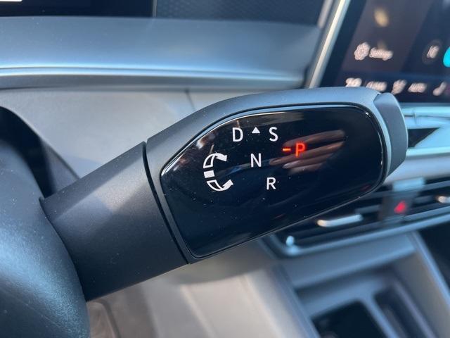 new 2025 Volkswagen Tiguan car, priced at $40,117