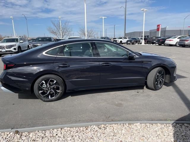 new 2025 Hyundai Sonata car, priced at $30,483