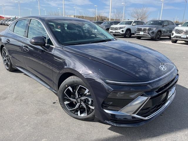 new 2025 Hyundai Sonata car, priced at $30,483