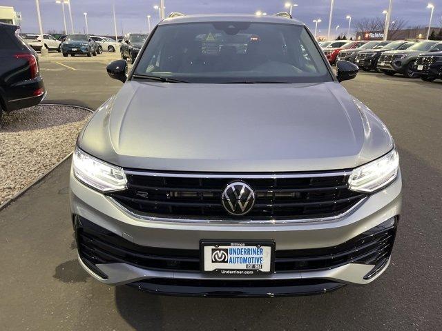 new 2024 Volkswagen Tiguan car, priced at $34,500