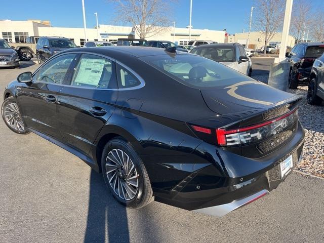 new 2026 Hyundai Sonata Hybrid car, priced at $39,900