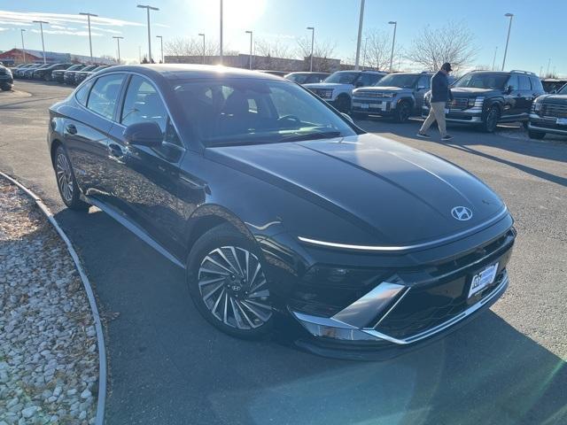 new 2026 Hyundai Sonata Hybrid car, priced at $39,900