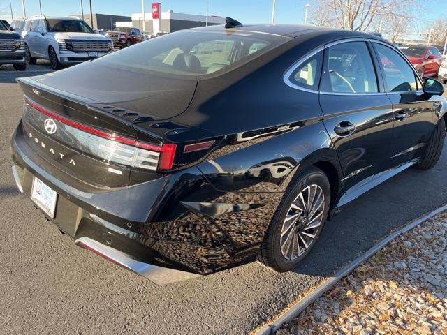 new 2026 Hyundai Sonata Hybrid car, priced at $39,900