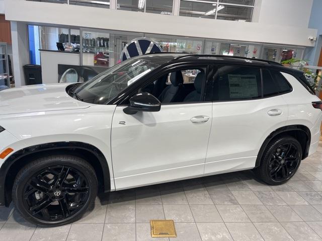 new 2025 Volkswagen Tiguan car, priced at $40,562