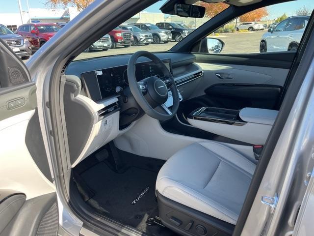 new 2026 Hyundai TUCSON Hybrid car, priced at $44,480