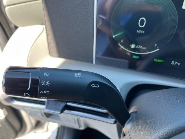 new 2026 Hyundai TUCSON Hybrid car, priced at $44,480