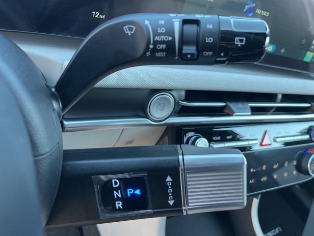 new 2026 Hyundai TUCSON Hybrid car, priced at $44,480