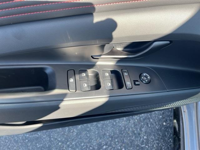 new 2025 Hyundai Elantra car, priced at $30,695