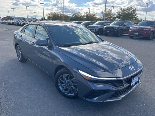new 2025 Hyundai ELANTRA HEV car, priced at $27,320