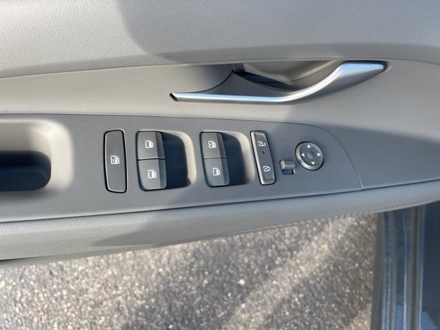 new 2025 Hyundai ELANTRA HEV car, priced at $27,320