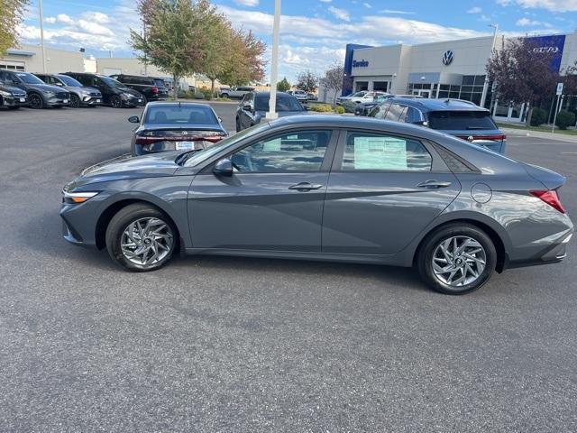 new 2025 Hyundai ELANTRA HEV car, priced at $27,320
