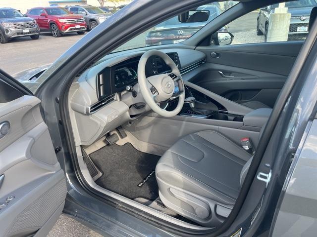 new 2025 Hyundai ELANTRA HEV car, priced at $27,320