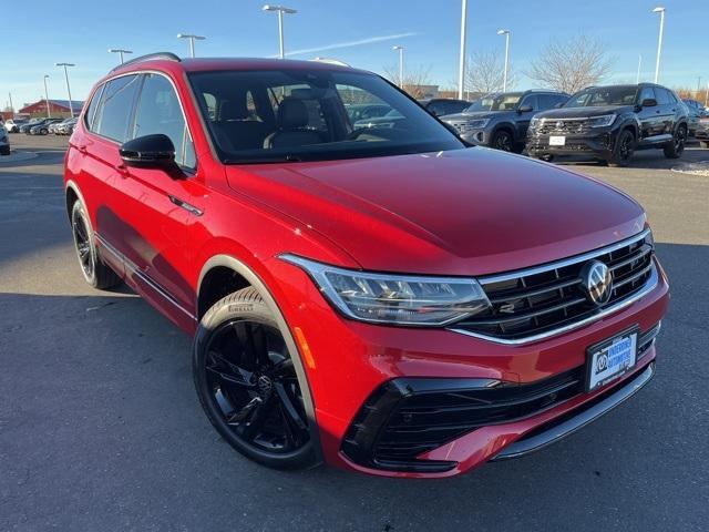 new 2024 Volkswagen Tiguan car, priced at $34,000