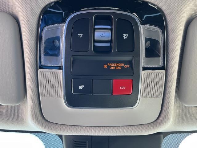 new 2025 Hyundai Tucson car, priced at $41,000