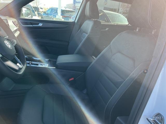 new 2026 Volkswagen Atlas Cross Sport car, priced at $53,802