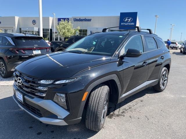 new 2025 Hyundai TUCSON Hybrid car, priced at $36,500