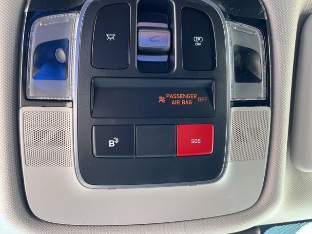 new 2025 Hyundai TUCSON Hybrid car, priced at $36,500