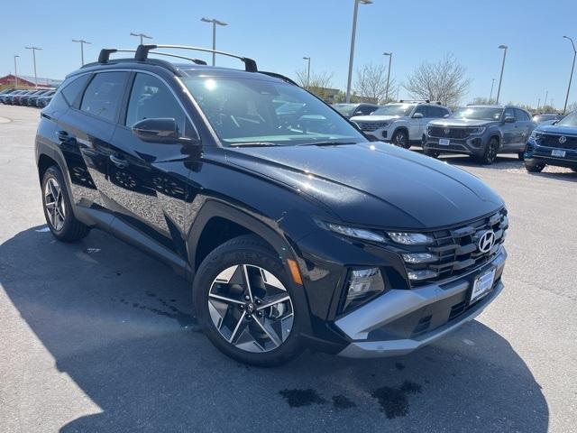 new 2025 Hyundai TUCSON Hybrid car, priced at $36,500