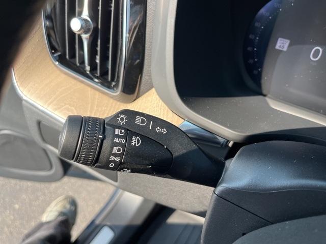 new 2026 Volvo XC60 car, priced at $57,985