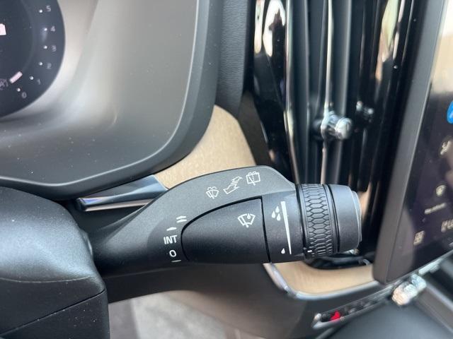 new 2026 Volvo XC60 car, priced at $57,985