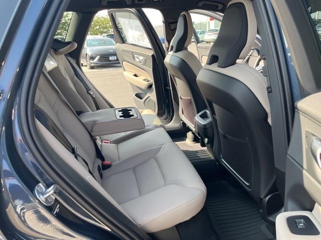 new 2026 Volvo XC60 car, priced at $57,985