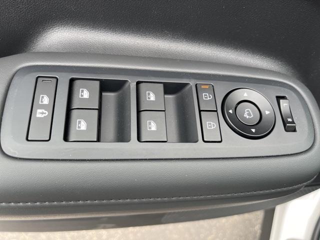 new 2025 Hyundai SANTA FE HEV car, priced at $51,000