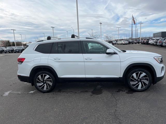 new 2024 Volkswagen Atlas car, priced at $45,000