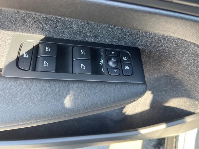 new 2026 Volvo XC40 car, priced at $50,150