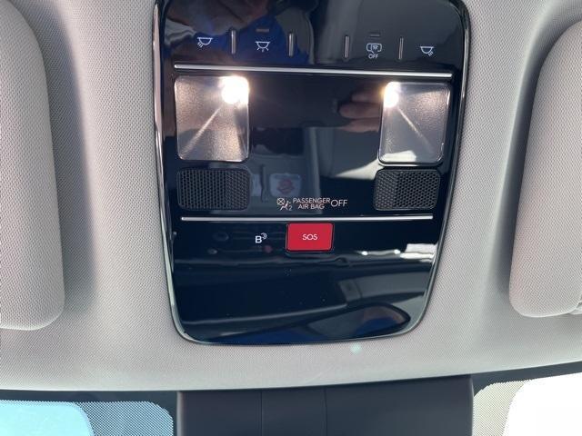 new 2025 Hyundai Santa Fe car, priced at $36,000