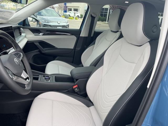 new 2025 Volkswagen Tiguan car, priced at $38,141