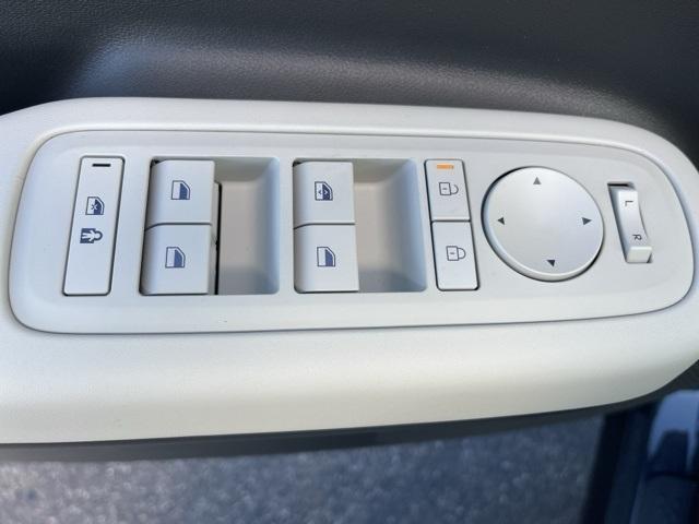 new 2026 Hyundai SANTA FE HEV car, priced at $40,380