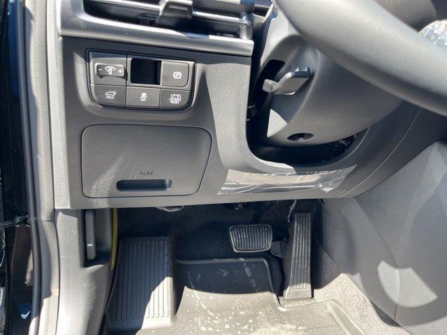 new 2025 Hyundai TUCSON Hybrid car, priced at $37,000