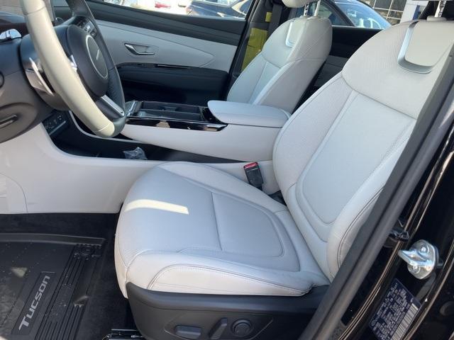 new 2025 Hyundai TUCSON Hybrid car, priced at $42,000
