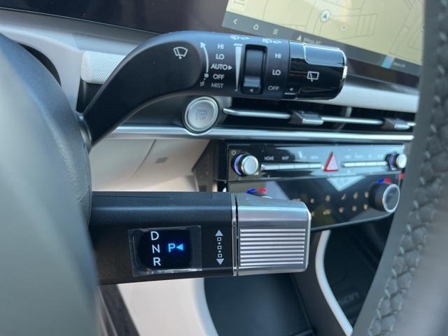 new 2025 Hyundai TUCSON Hybrid car, priced at $42,000