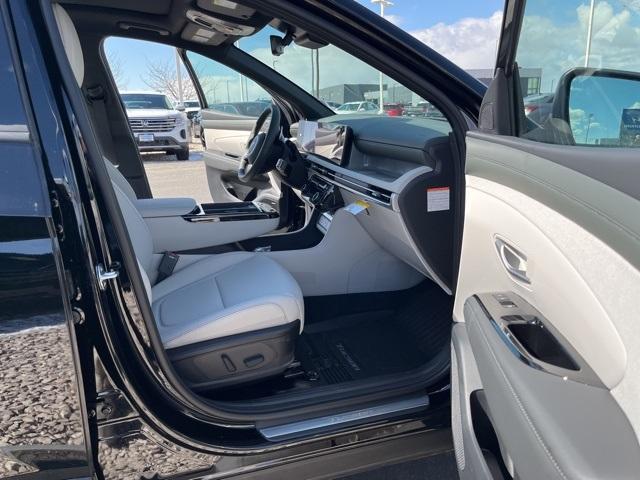 new 2025 Hyundai TUCSON Hybrid car, priced at $42,000