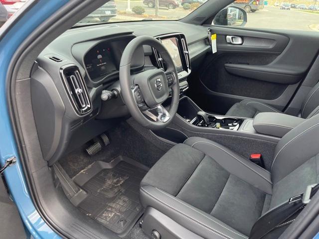 new 2024 Volvo XC40 Recharge Pure Electric car, priced at $42,000