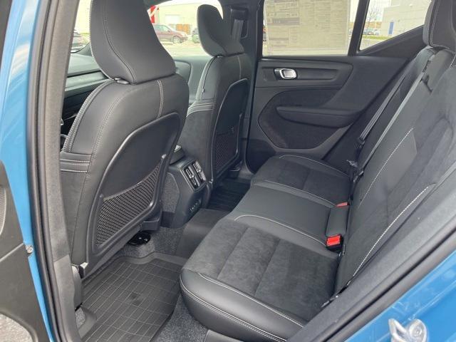 new 2024 Volvo XC40 Recharge Pure Electric car, priced at $42,000