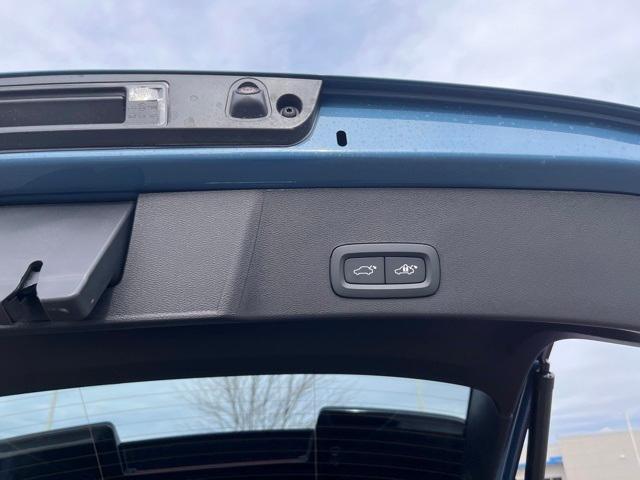 new 2024 Volvo XC40 Recharge Pure Electric car, priced at $42,000